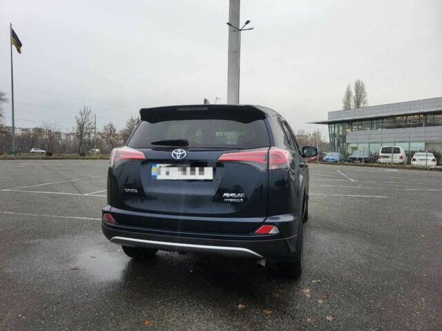 Тойота РАВ 4 2017 в Киеве на Automoto.ua Черный Тойота РАВ 4, объемом двигателя 2.5 л и пробегом 167 тыс. км за 21900 $, фото 13 на Automoto.ua