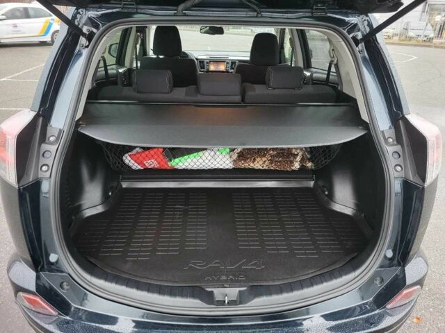 Тойота РАВ 4 2017 в Киеве на Automoto.ua Черный Тойота РАВ 4, объемом двигателя 2.5 л и пробегом 167 тыс. км за 21900 $, фото 17 на Automoto.ua