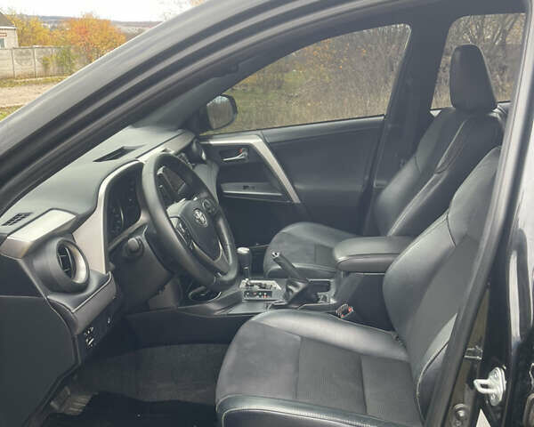 Черный Тойота РАВ 4, объемом двигателя 2.23 л и пробегом 187 тыс. км за 19100 $, фото 9 на Automoto.ua