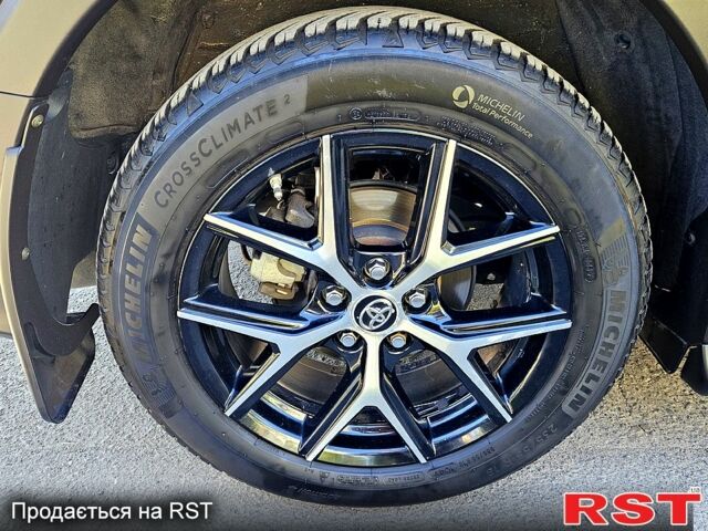 Черный Тойота РАВ 4, объемом двигателя 2.5 л и пробегом 92 тыс. км за 24000 $, фото 9 на Automoto.ua