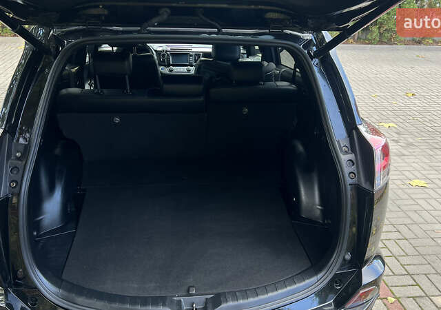 Черный Тойота РАВ 4, объемом двигателя 2.5 л и пробегом 190 тыс. км за 19900 $, фото 22 на Automoto.ua