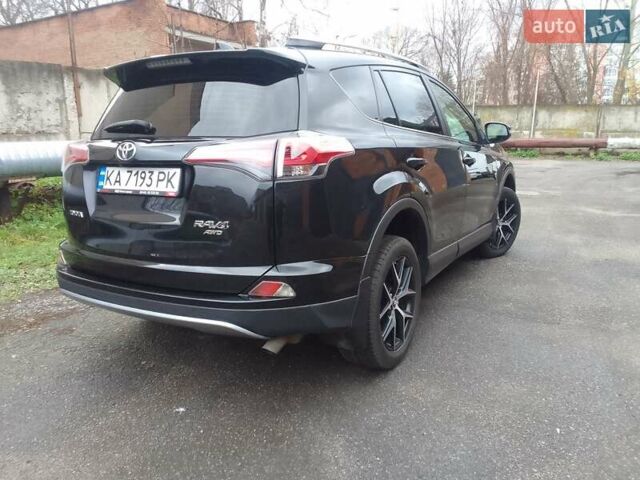 Чорний Тойота РАВ 4, об'ємом двигуна 1.99 л та пробігом 151 тис. км за 20700 $, фото 5 на Automoto.ua