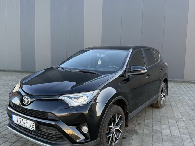 Черный Тойота РАВ 4, объемом двигателя 2.2 л и пробегом 208 тыс. км за 19800 $, фото 5 на Automoto.ua