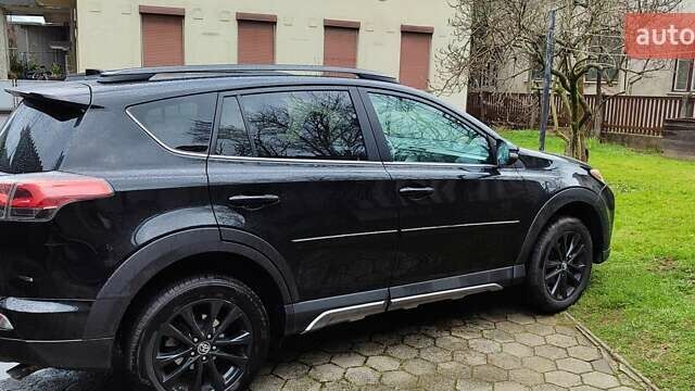 Тойота РАВ 4 2017 в Одессе на Automoto.ua Черный Тойота РАВ 4, объемом двигателя 2.5 л и пробегом 105 тыс. км за 26200 $, фото 1 на Automoto.ua