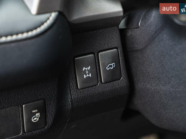 Тойота РАВ 4 2017 в Днепре (Днепропетровске) на Automoto.ua Черный Тойота РАВ 4, объемом двигателя 2.23 л и пробегом 94 тыс. км за 24300 $, фото 31 на Automoto.ua