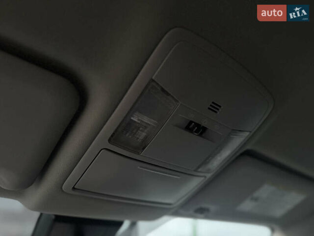 Чорний Тойота РАВ 4, об'ємом двигуна 2.49 л та пробігом 116 тис. км за 19200 $, фото 29 на Automoto.ua