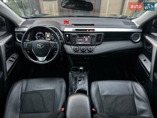 Чорний Тойота РАВ 4, об'ємом двигуна 2.49 л та пробігом 116 тис. км за 19200 $, фото 25 на Automoto.ua
