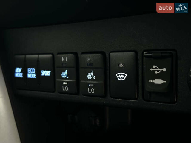 Чорний Тойота РАВ 4, об'ємом двигуна 2.5 л та пробігом 68 тис. км за 24000 $, фото 42 на Automoto.ua