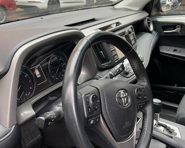 Черный Тойота РАВ 4, объемом двигателя 2.49 л и пробегом 98 тыс. км за 22000 $, фото 46 на Automoto.ua