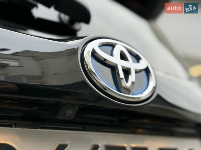 Черный Тойота РАВ 4, объемом двигателя 2.49 л и пробегом 122 тыс. км за 23800 $, фото 10 на Automoto.ua