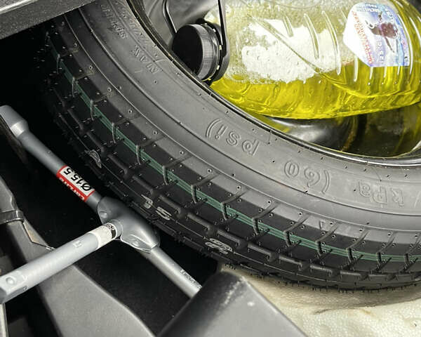 Черный Тойота РАВ 4, объемом двигателя 2.49 л и пробегом 98 тыс. км за 22000 $, фото 24 на Automoto.ua