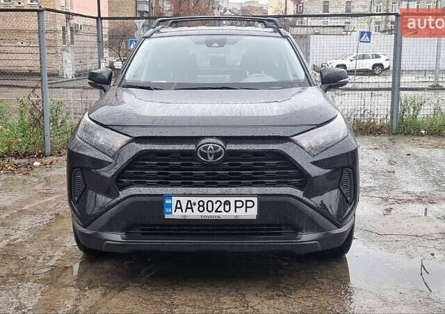 Черный Тойота РАВ 4, объемом двигателя 2.49 л и пробегом 93 тыс. км за 22950 $, фото 1 на Automoto.ua