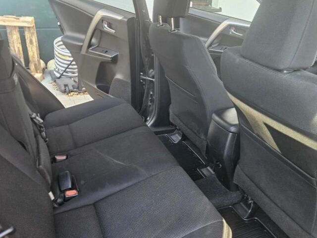 Чорний Тойота РАВ 4, об'ємом двигуна 2.5 л та пробігом 120 тис. км за 14200 $, фото 17 на Automoto.ua