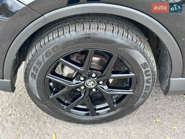 Тойота РАВ 4 2018 в Кропивницком (Кировограде) на Automoto.ua Черный Тойота РАВ 4, объемом двигателя 2.49 л и пробегом 100 тыс. км за 20000 $, фото 27 на Automoto.ua
