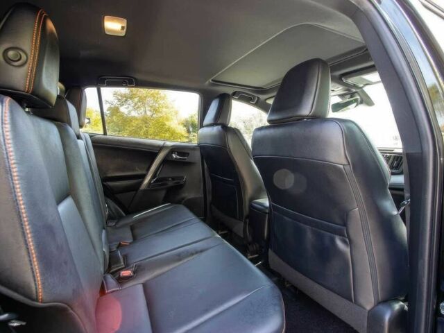 Черный Тойота РАВ 4, объемом двигателя 2.5 л и пробегом 41 тыс. км за 12000 $, фото 9 на Automoto.ua