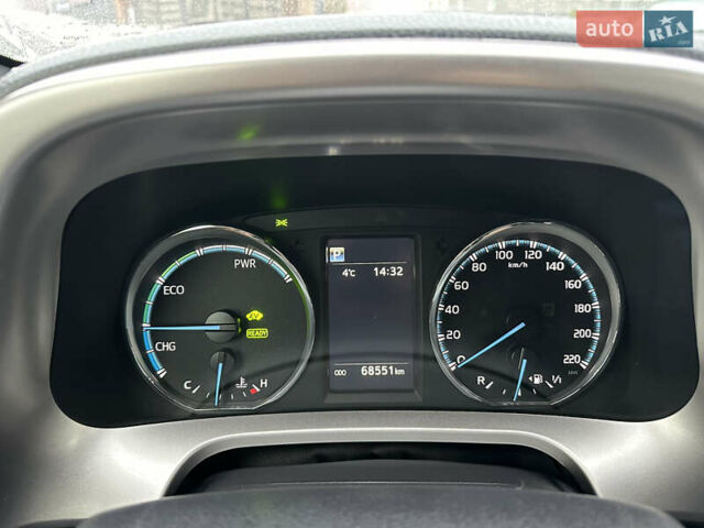 Чорний Тойота РАВ 4, об'ємом двигуна 2.5 л та пробігом 68 тис. км за 24000 $, фото 41 на Automoto.ua