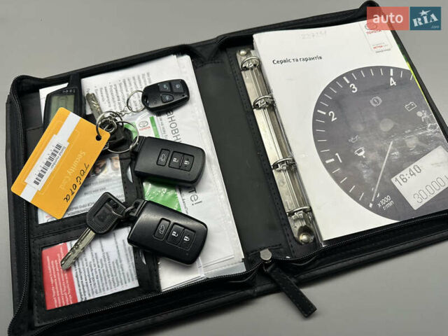 Чорний Тойота РАВ 4, об'ємом двигуна 2.5 л та пробігом 68 тис. км за 24000 $, фото 1 на Automoto.ua