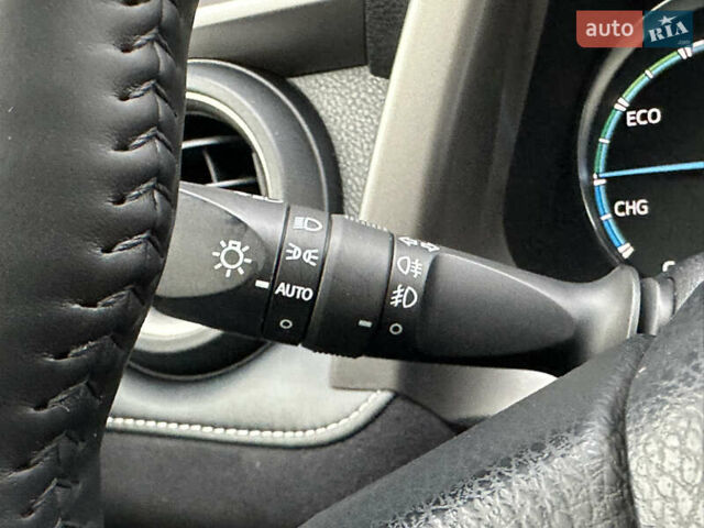 Чорний Тойота РАВ 4, об'ємом двигуна 2.5 л та пробігом 68 тис. км за 24000 $, фото 37 на Automoto.ua