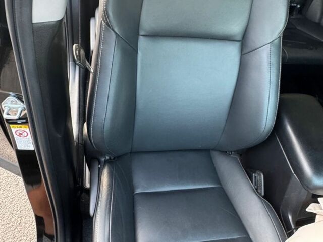 Чорний Тойота РАВ 4, об'ємом двигуна 2.5 л та пробігом 103 тис. км за 17500 $, фото 8 на Automoto.ua