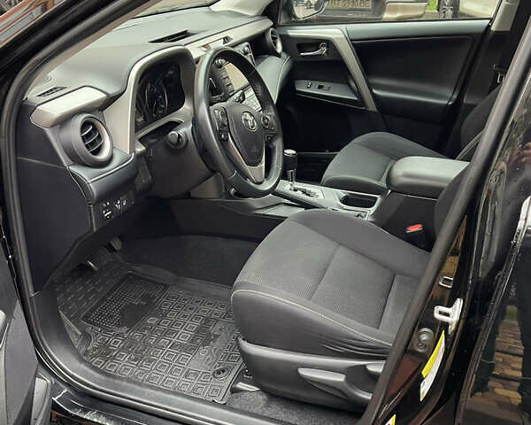 Черный Тойота РАВ 4, объемом двигателя 2.49 л и пробегом 98 тыс. км за 22000 $, фото 51 на Automoto.ua