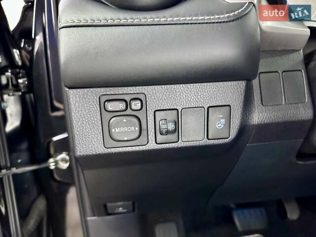 Чорний Тойота РАВ 4, об'ємом двигуна 2.49 л та пробігом 123 тис. км за 24999 $, фото 42 на Automoto.ua