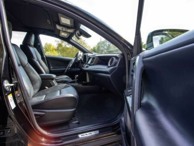 Черный Тойота РАВ 4, объемом двигателя 2.5 л и пробегом 41 тыс. км за 12000 $, фото 8 на Automoto.ua