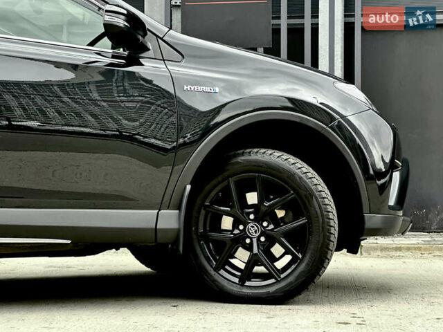 Чорний Тойота РАВ 4, об'ємом двигуна 2.5 л та пробігом 68 тис. км за 24000 $, фото 12 на Automoto.ua