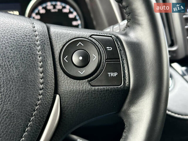 Чорний Тойота РАВ 4, об'ємом двигуна 2.5 л та пробігом 68 тис. км за 24000 $, фото 34 на Automoto.ua