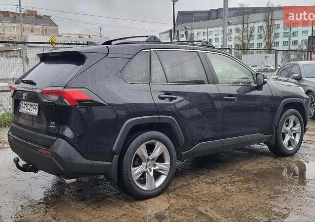 Черный Тойота РАВ 4, объемом двигателя 2.49 л и пробегом 93 тыс. км за 22950 $, фото 10 на Automoto.ua
