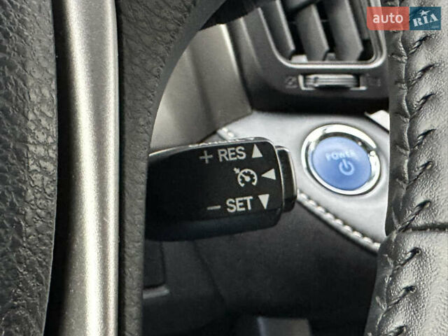 Чорний Тойота РАВ 4, об'ємом двигуна 2.5 л та пробігом 68 тис. км за 24000 $, фото 39 на Automoto.ua