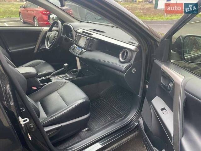 Черный Тойота РАВ 4, объемом двигателя 2.49 л и пробегом 110 тыс. км за 25500 $, фото 9 на Automoto.ua