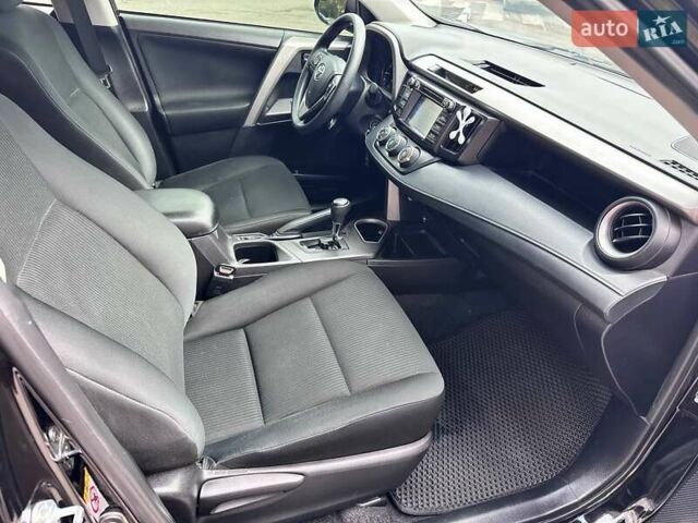 Тойота РАВ 4 2018 в Кропивницком (Кировограде) на Automoto.ua Черный Тойота РАВ 4, объемом двигателя 2.49 л и пробегом 100 тыс. км за 20000 $, фото 25 на Automoto.ua