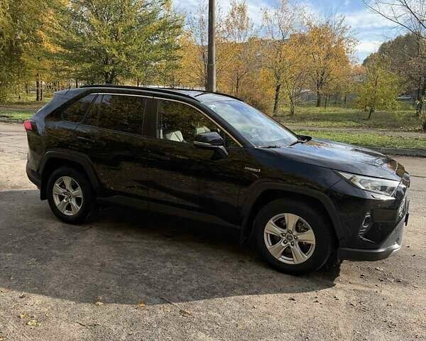 Тойота РАВ 4 2019 в Желтых Водах на Automoto.ua Черный Тойота РАВ 4, объемом двигателя 2.5 л и пробегом 43 тыс. км за 34000 $, фото 1 на Automoto.ua