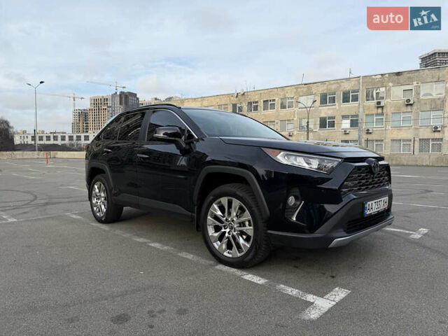 Черный Тойота РАВ 4, объемом двигателя 2.49 л и пробегом 116 тыс. км за 32000 $, фото 1 на Automoto.ua