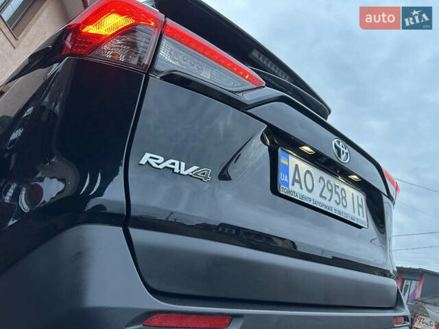 Черный Тойота РАВ 4, объемом двигателя 1.99 л и пробегом 162 тыс. км за 25500 $, фото 5 на Automoto.ua