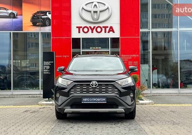 Черный Тойота РАВ 4, объемом двигателя 1.99 л и пробегом 35 тыс. км за 31000 $, фото 1 на Automoto.ua