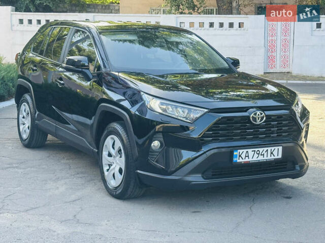 Черный Тойота РАВ 4, объемом двигателя 1.99 л и пробегом 28 тыс. км за 24800 $, фото 17 на Automoto.ua