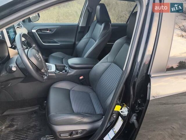 Чорний Тойота РАВ 4, об'ємом двигуна 2.49 л та пробігом 98 тис. км за 22500 $, фото 23 на Automoto.ua