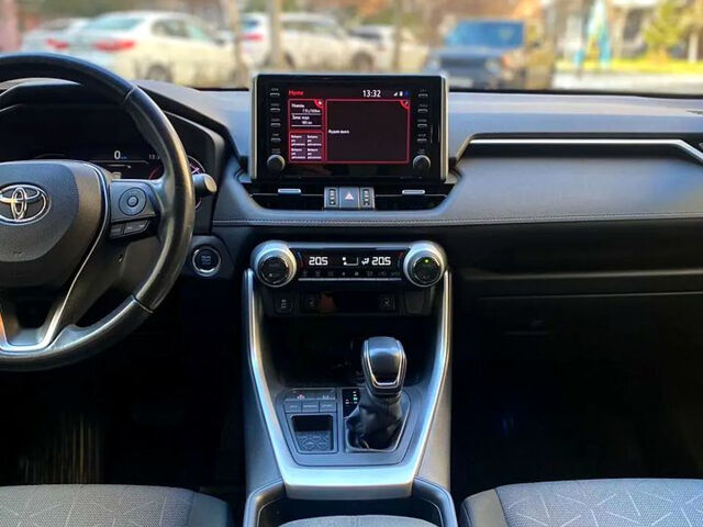 Черный Тойота РАВ 4, объемом двигателя 2 л и пробегом 110 тыс. км за 24500 $, фото 9 на Automoto.ua