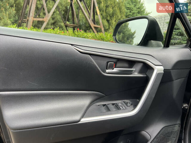 Черный Тойота РАВ 4, объемом двигателя 2.49 л и пробегом 50 тыс. км за 23800 $, фото 13 на Automoto.ua