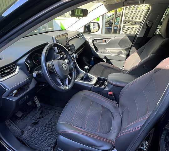 Черный Тойота РАВ 4, объемом двигателя 2 л и пробегом 56 тыс. км за 23500 $, фото 7 на Automoto.ua