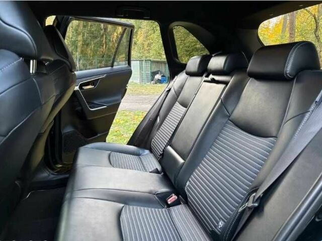 Тойота РАВ 4 2019 в Киеве на Automoto.ua Черный Тойота РАВ 4, объемом двигателя 2.5 л и пробегом 121 тыс. км за 18300 $, фото 9 на Automoto.ua