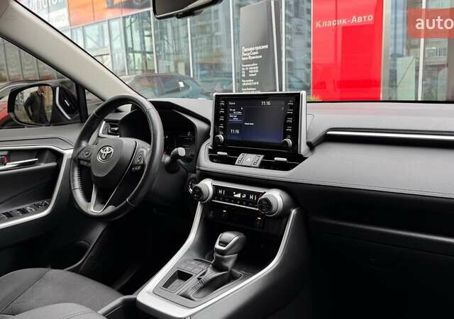 Черный Тойота РАВ 4, объемом двигателя 1.99 л и пробегом 35 тыс. км за 31000 $, фото 16 на Automoto.ua