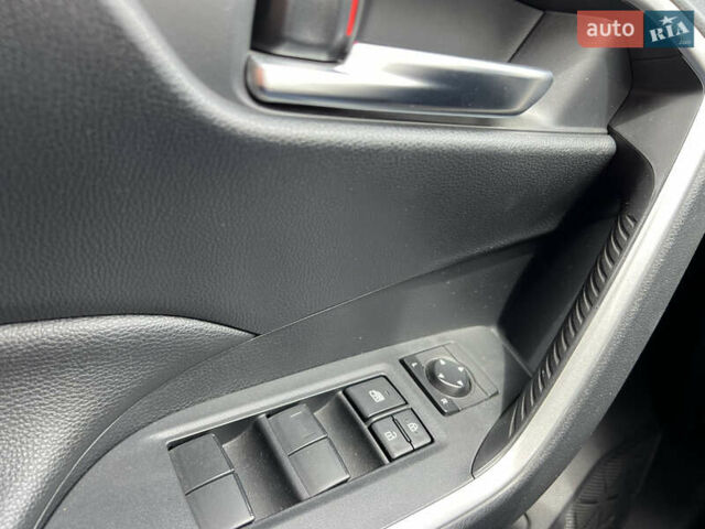 Черный Тойота РАВ 4, объемом двигателя 2.49 л и пробегом 50 тыс. км за 23800 $, фото 30 на Automoto.ua