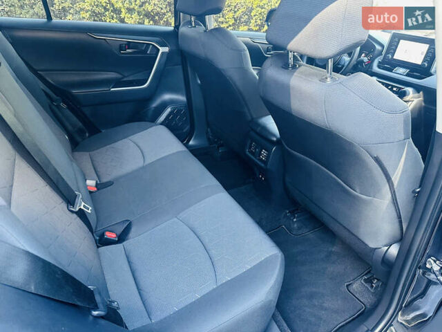 Черный Тойота РАВ 4, объемом двигателя 1.99 л и пробегом 28 тыс. км за 24800 $, фото 29 на Automoto.ua