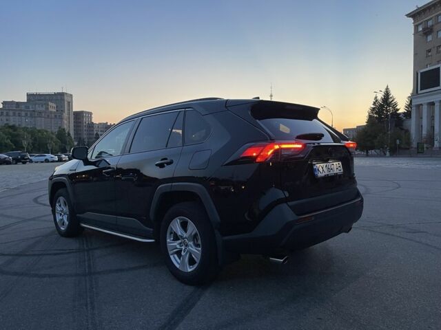 Черный Тойота РАВ 4, объемом двигателя 2.5 л и пробегом 63 тыс. км за 29700 $, фото 3 на Automoto.ua