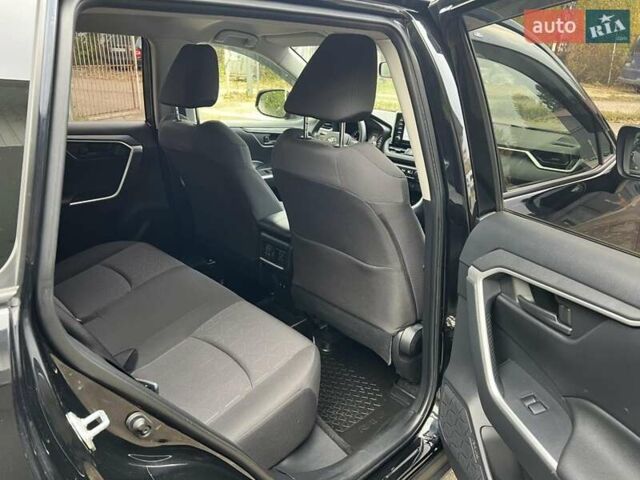 Черный Тойота РАВ 4, объемом двигателя 1.99 л и пробегом 184 тыс. км за 23555 $, фото 31 на Automoto.ua