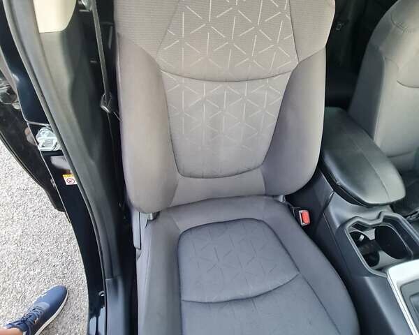 Тойота РАВ 4 2019 в Львове на Automoto.ua Черный Тойота РАВ 4, объемом двигателя 1.99 л и пробегом 162 тыс. км за 22500 $, фото 36 на Automoto.ua