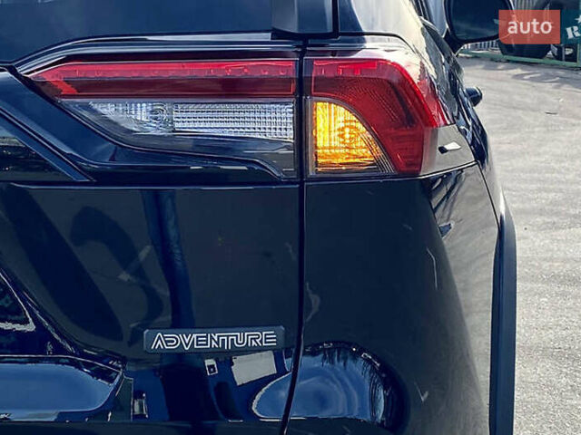 Тойота РАВ 4 2019 в Киеве на Automoto.ua Черный Тойота РАВ 4, объемом двигателя 2.5 л и пробегом 55 тыс. км за 24500 $, фото 7 на Automoto.ua