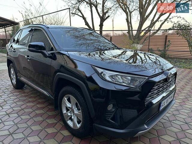 Черный Тойота РАВ 4, объемом двигателя 2 л и пробегом 138 тыс. км за 24000 $, фото 2 на Automoto.ua